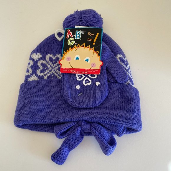Toddler Purple & White Hearts Fair Isle Pattern Pom Pom Beanie Hat & Mitten Set - Picture 1 of 5
